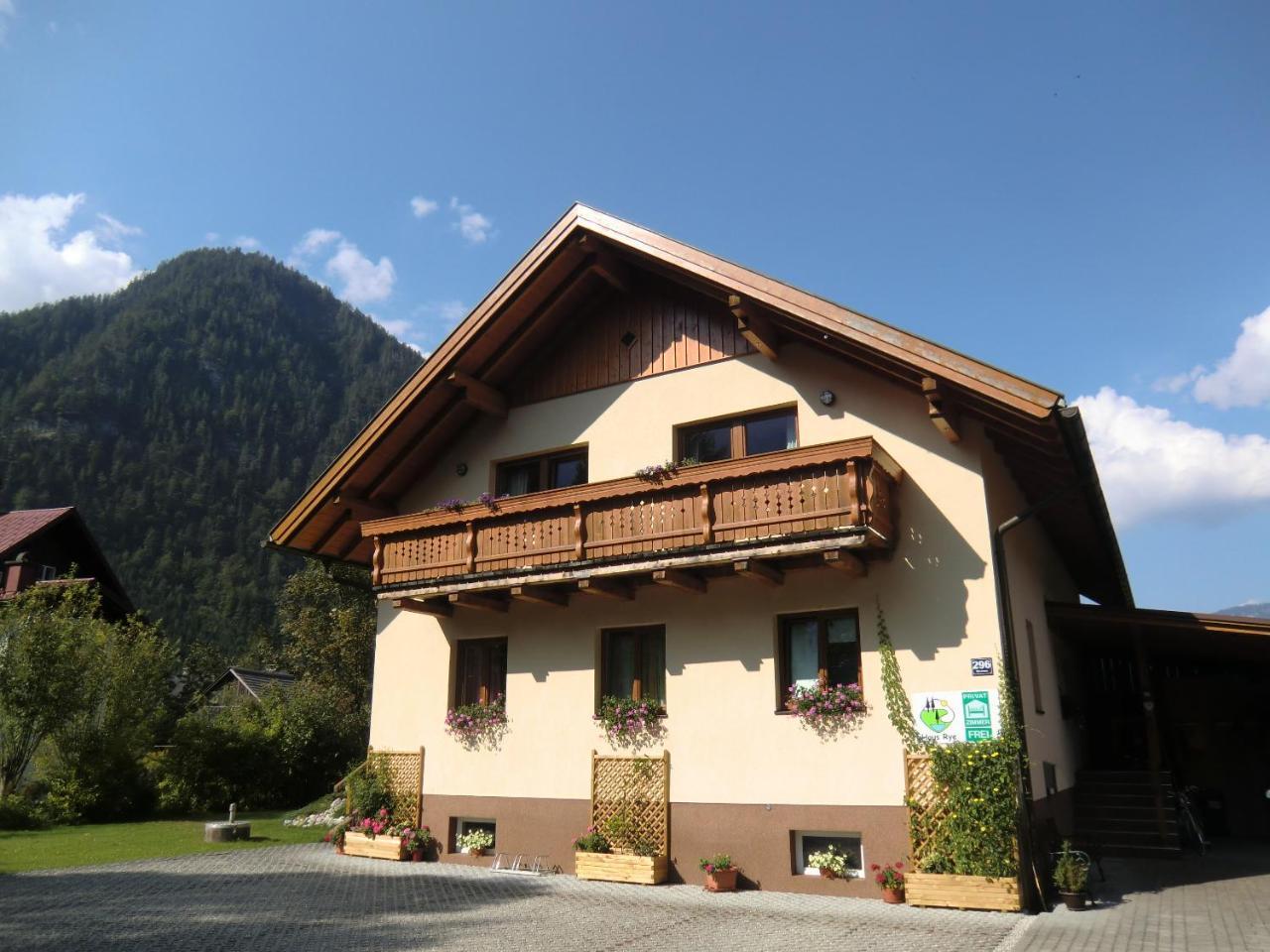 Haus Rye B&B โอเบอร์ทราวน์ ภายนอก รูปภาพ
